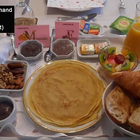 Nyaraló Independante De 66m2 Confort Et Calme Villefranche-de-Rouergue