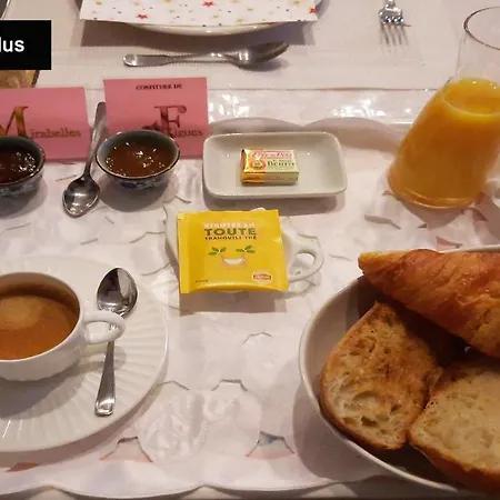 Nyaraló Independante De 66m2 Confort Et Calme Villefranche-de-Rouergue