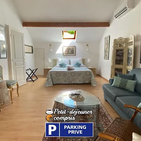 Holiday home Independante De 66m2 Confort Et Calme Villefranche-de-Rouergue
