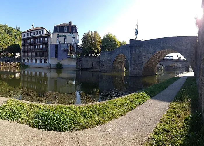 Indépendante De 66m2 Confort Et Calme * Villefranche-de-Rouergue